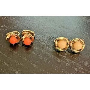 Vintage Avon Clip-On‎ Earrings (Set of 2)